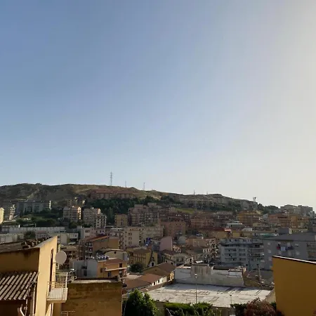 My Bed & Breakfast 4*